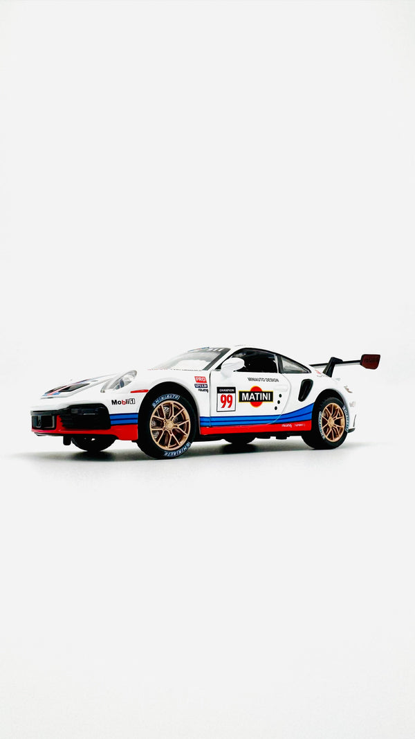 1:32 Die-Cast Racing Car — White Racing Livery (Pull Back, Light & Sound)