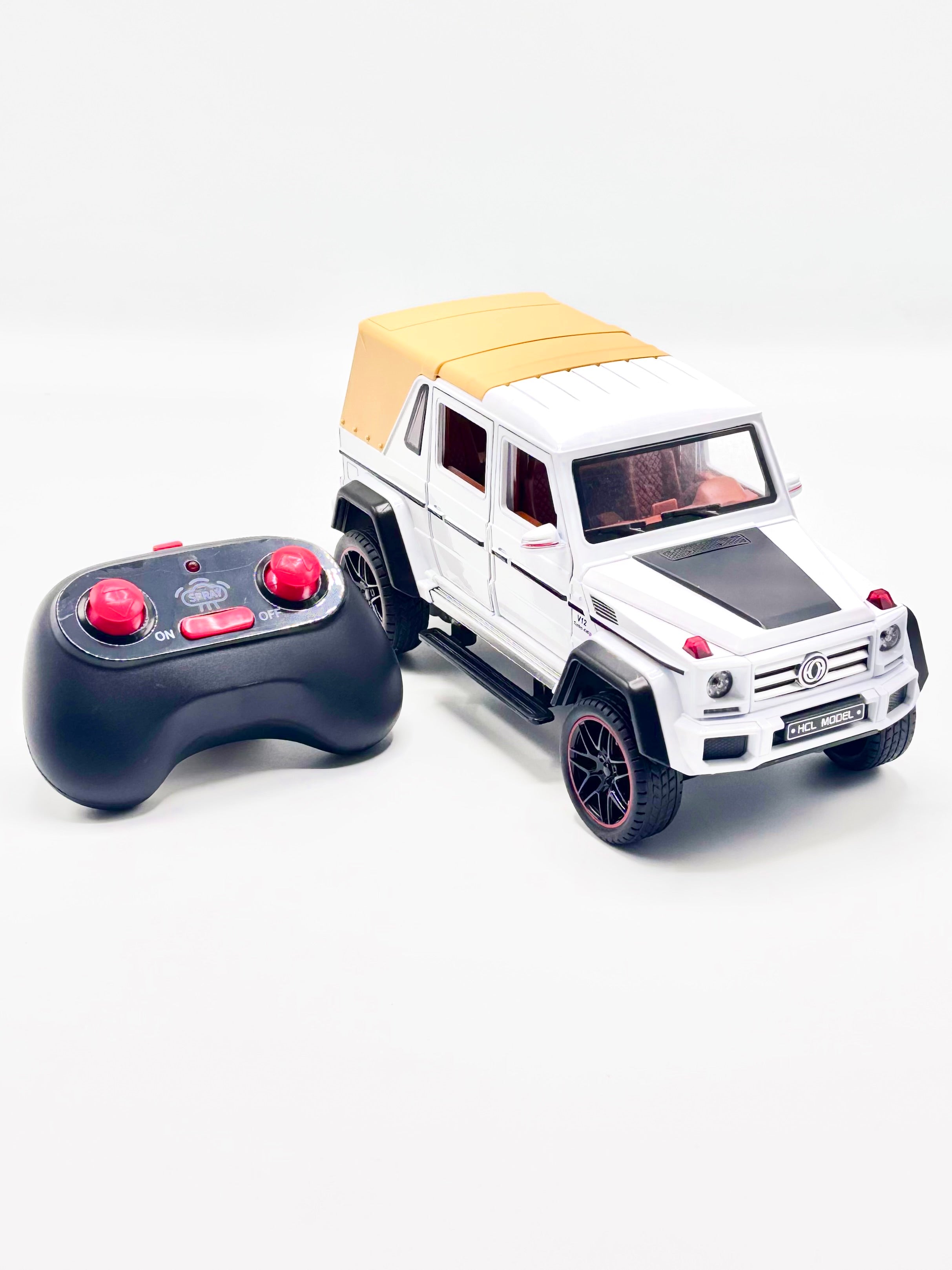 White die-cast SUV with 2.4G spray remote