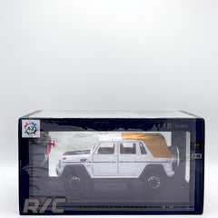 Box showing lights, openable doors, spray and R/C features